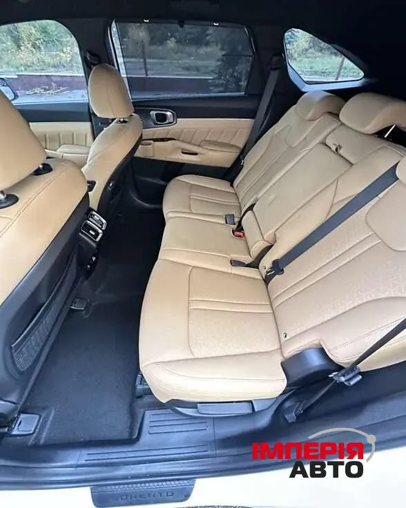 Kia Sorento - фото 8