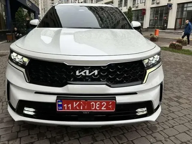 Kia Sorento - фото 2
