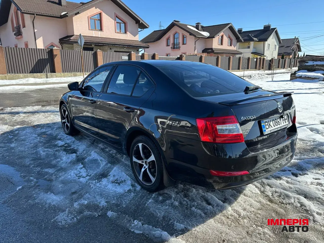 Skoda Octavia - фото 3