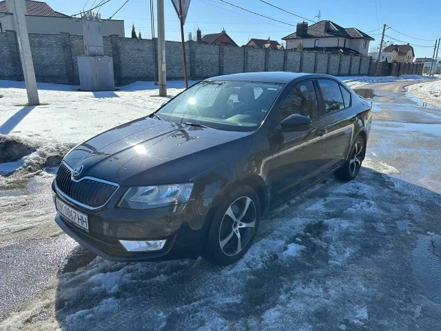 Skoda Octavia - фото 1