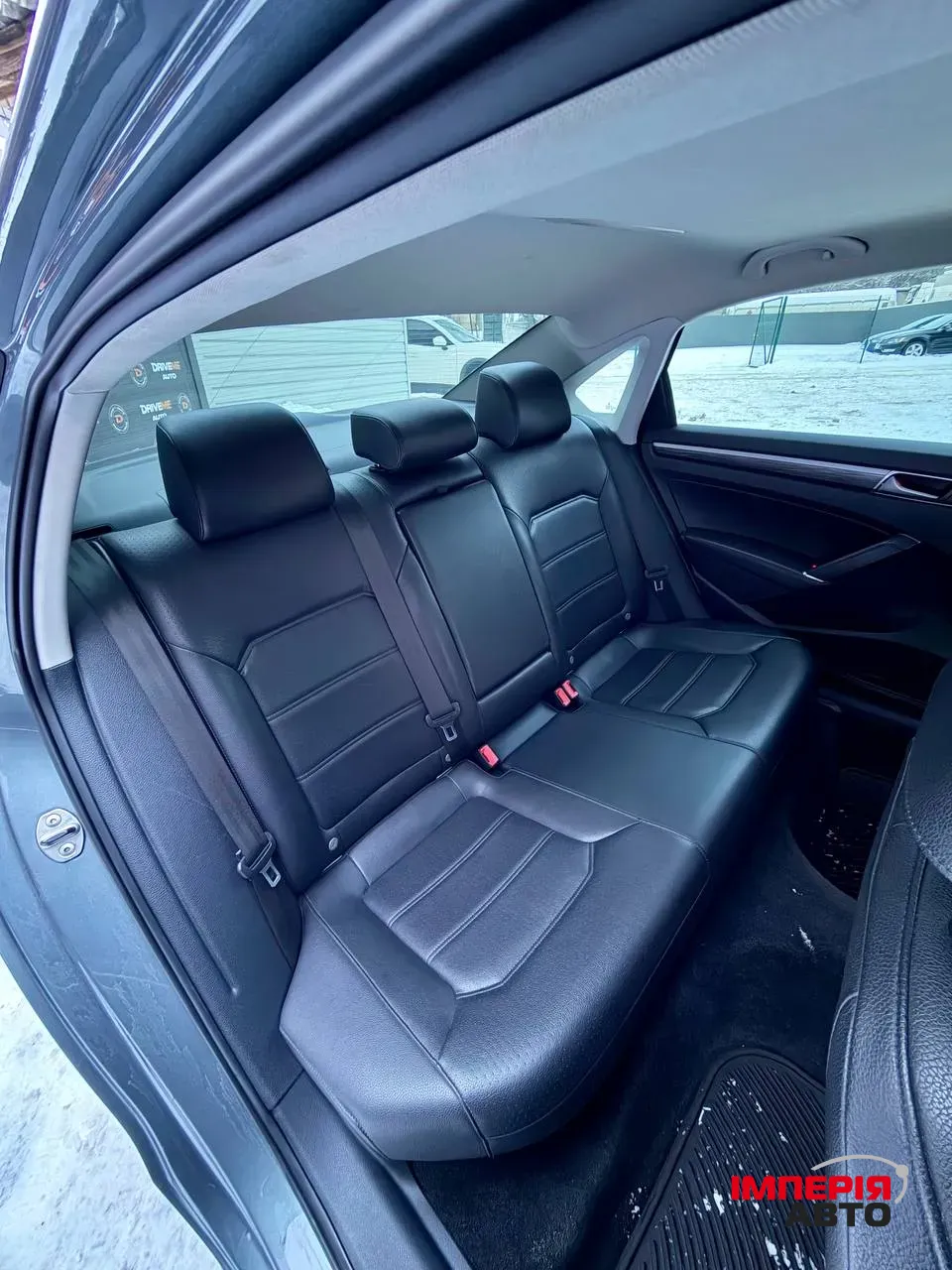 Volkswagen Passat USA/NMS - фото 15