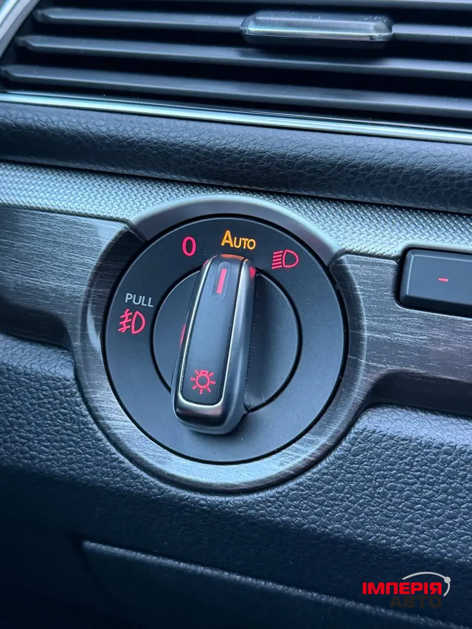 Volkswagen Passat USA/NMS - фото 18