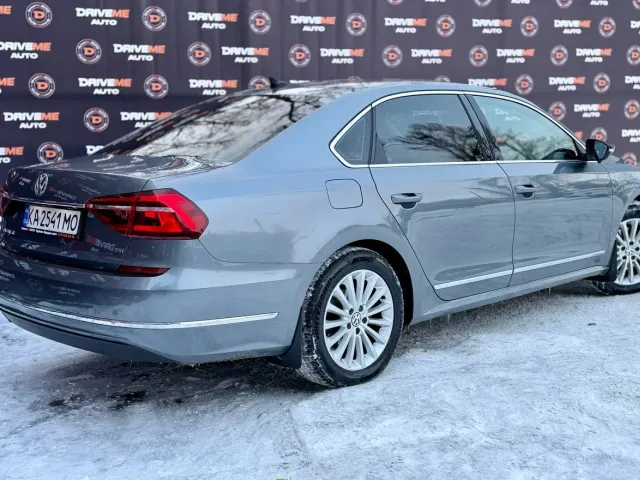 Volkswagen Passat USA/NMS - фото 4