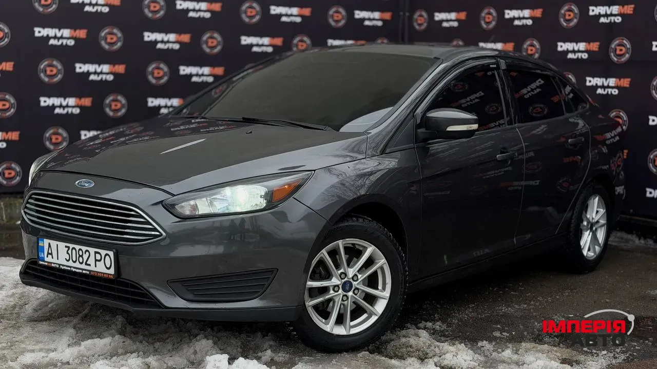 Ford Focus - фото 1