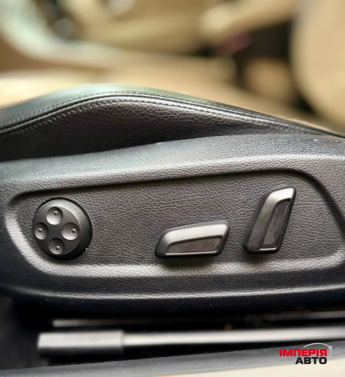 Volkswagen Passat CC - фото 17