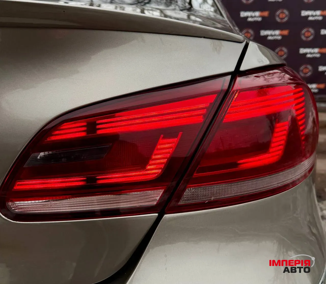 Volkswagen Passat CC - фото 23