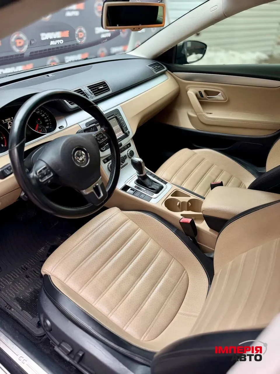 Volkswagen Passat CC - фото 8