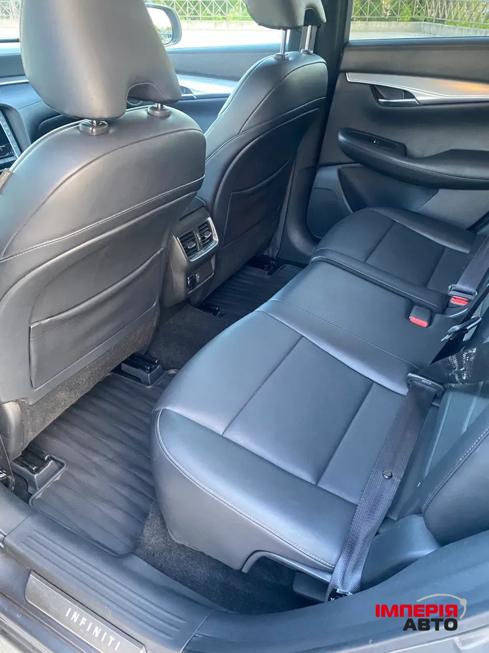 Infiniti QX50 - фото 8