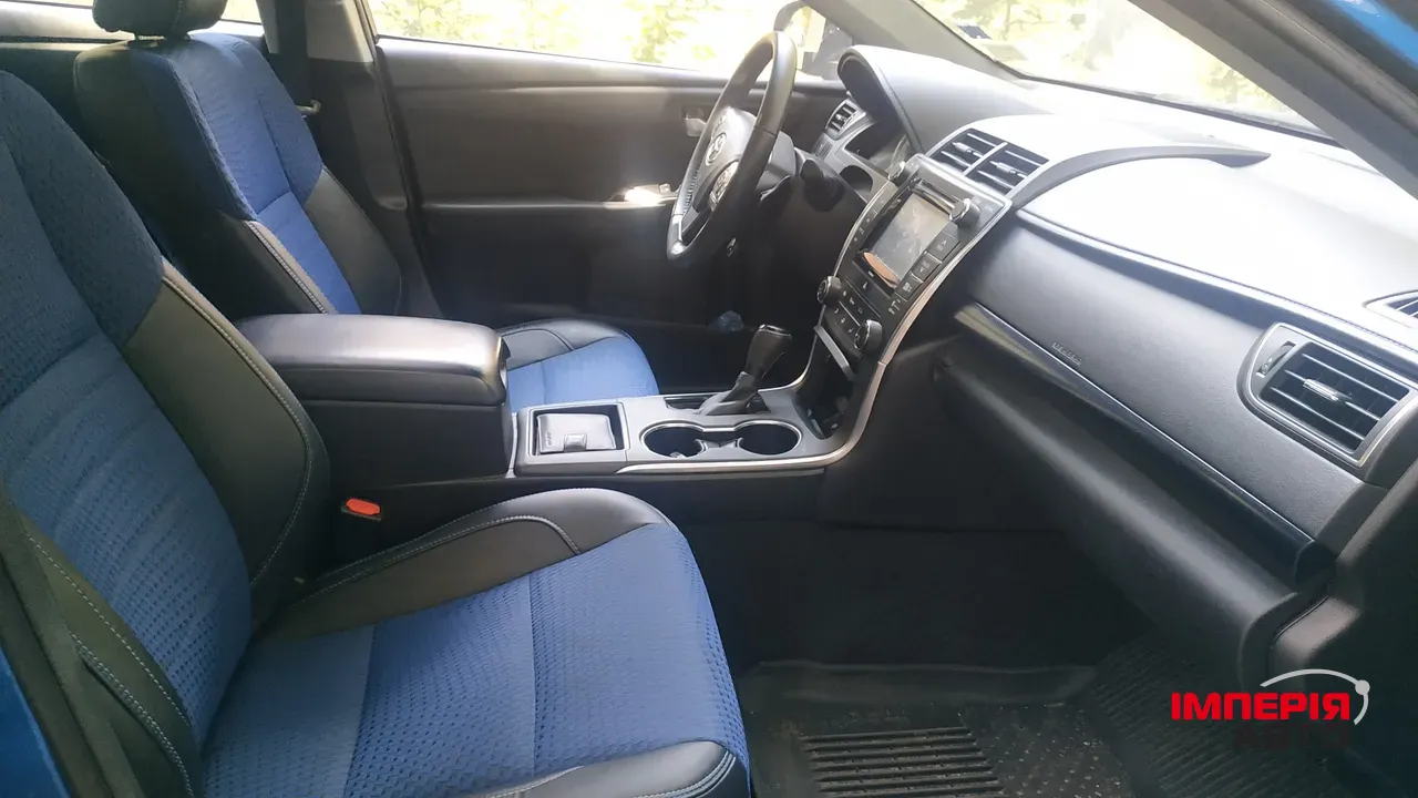 Toyota Camry - фото 20