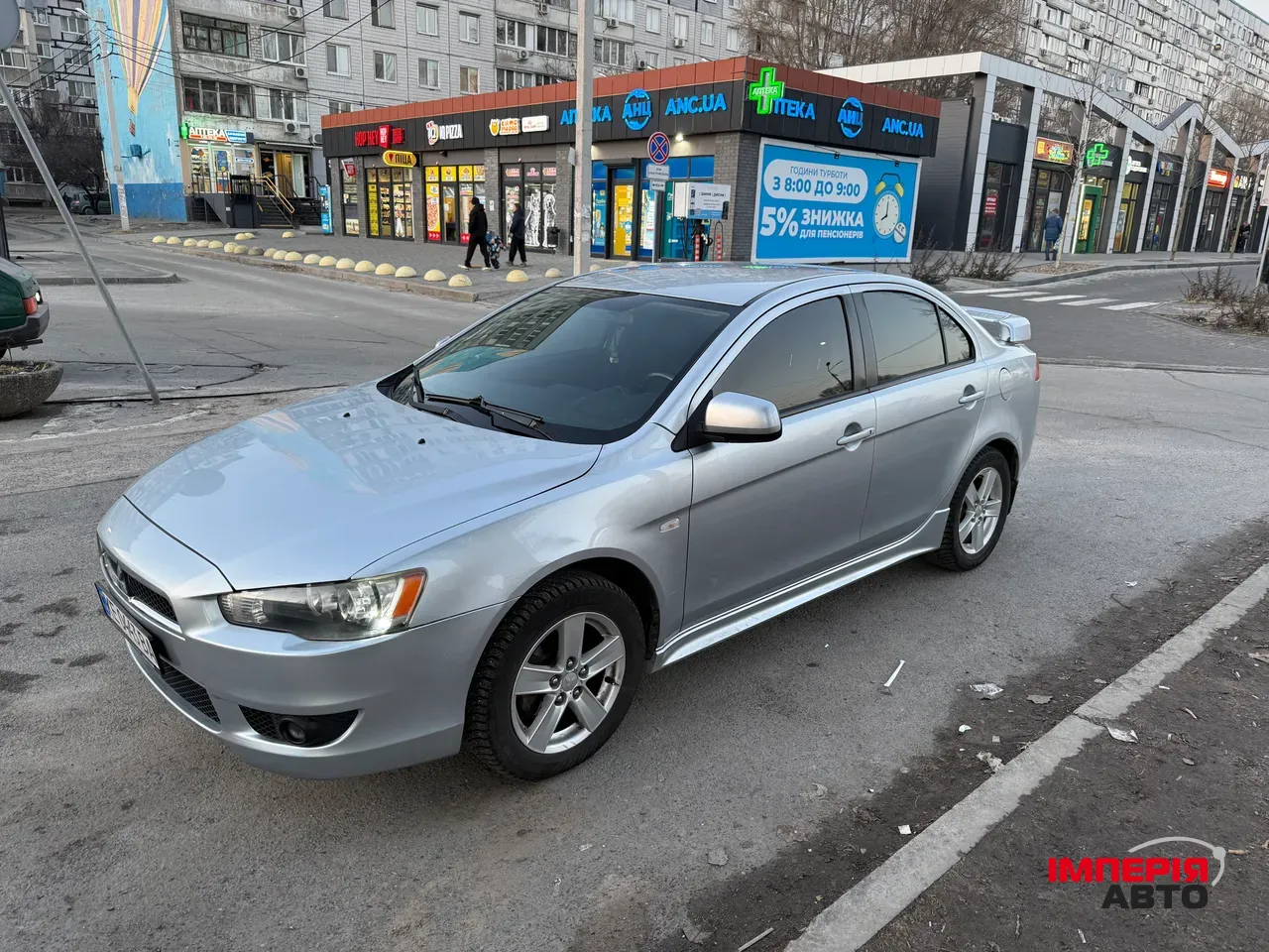 Mitsubishi Lancer - фото 2