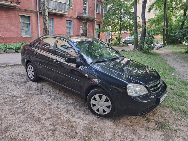 Chevrolet Lacetti - фото 1