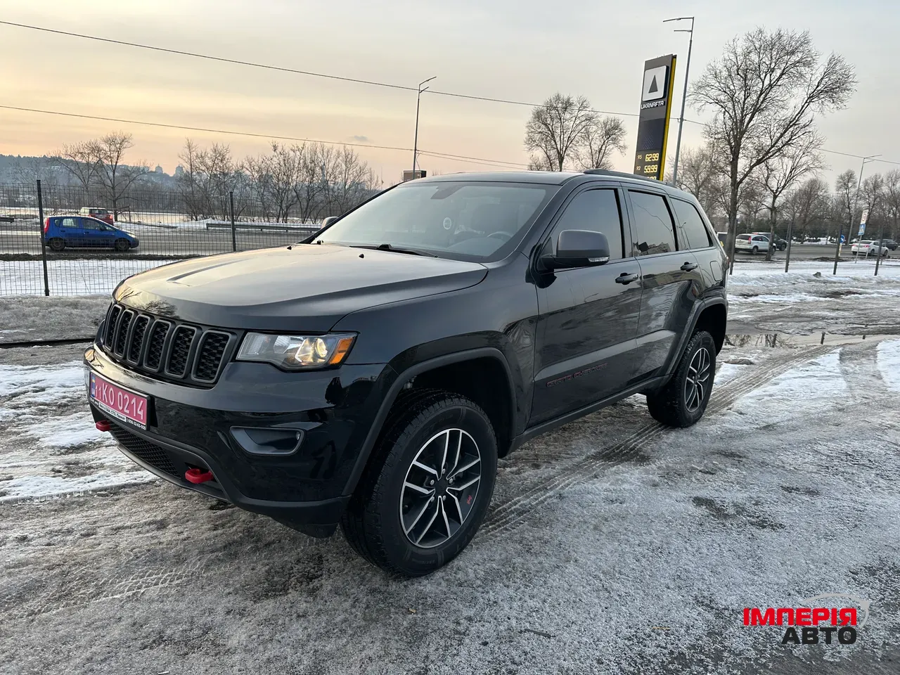 Jeep Grand Cherokee - фото 32