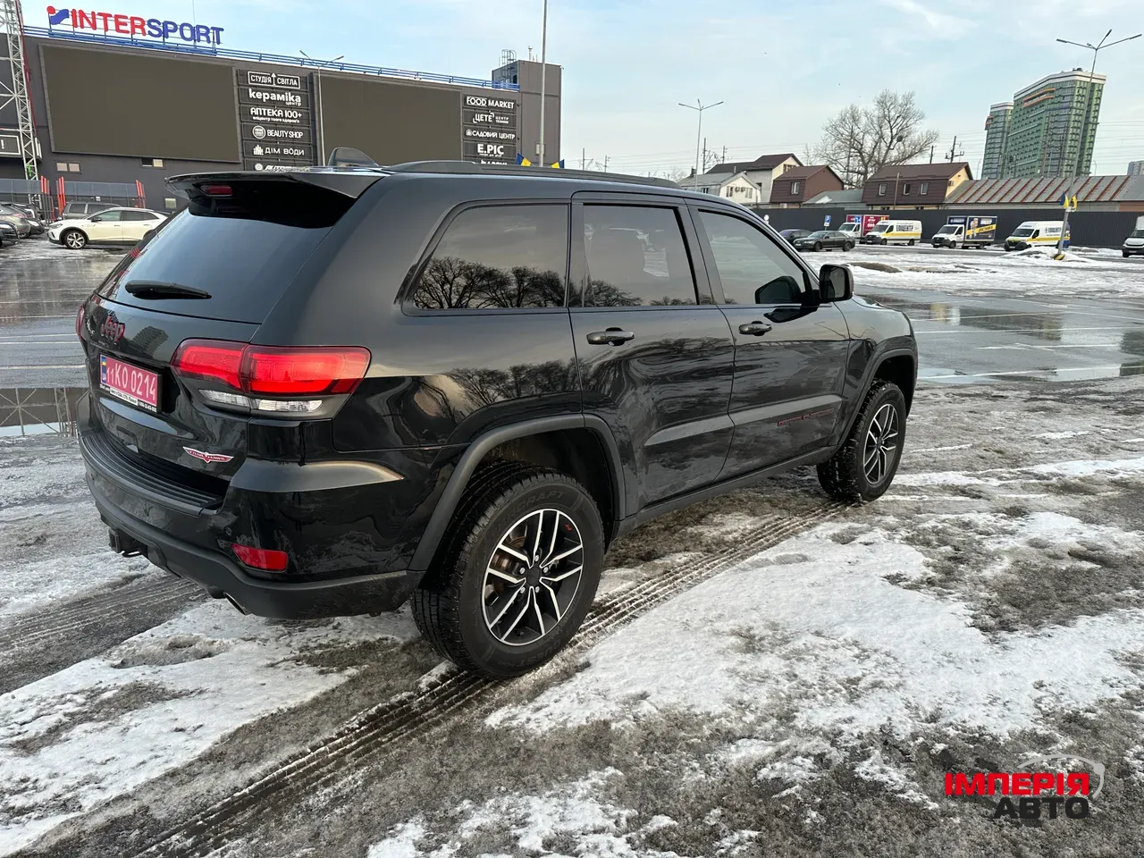 Jeep Grand Cherokee - фото 16