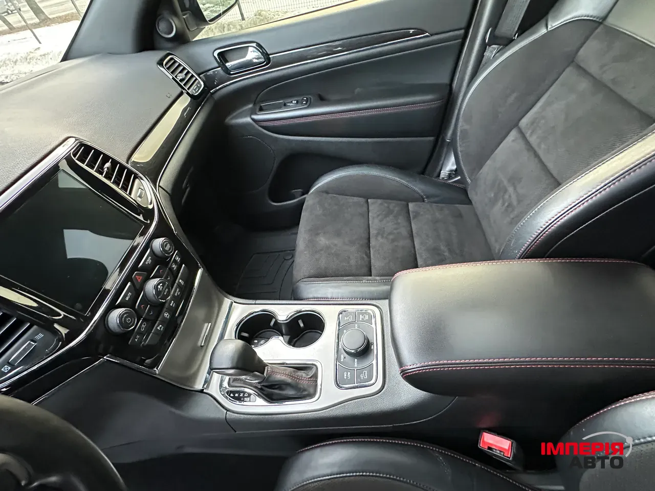 Jeep Grand Cherokee - фото 43