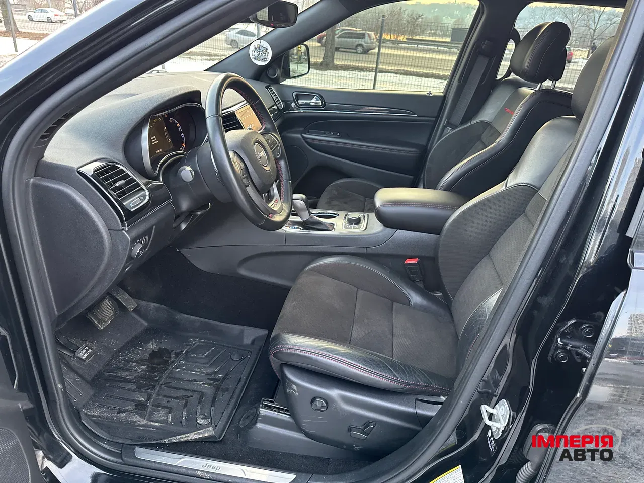 Jeep Grand Cherokee - фото 36