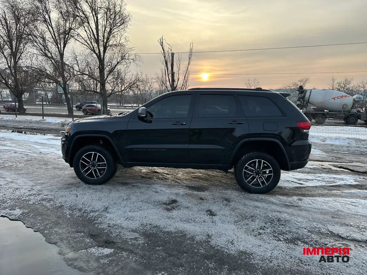 Jeep Grand Cherokee - фото 26