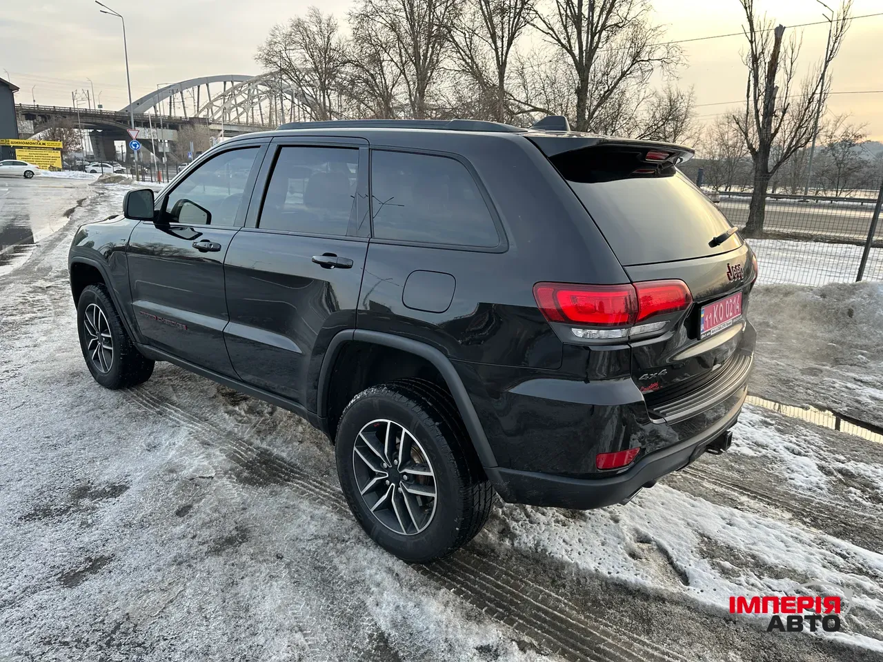 Jeep Grand Cherokee - фото 22