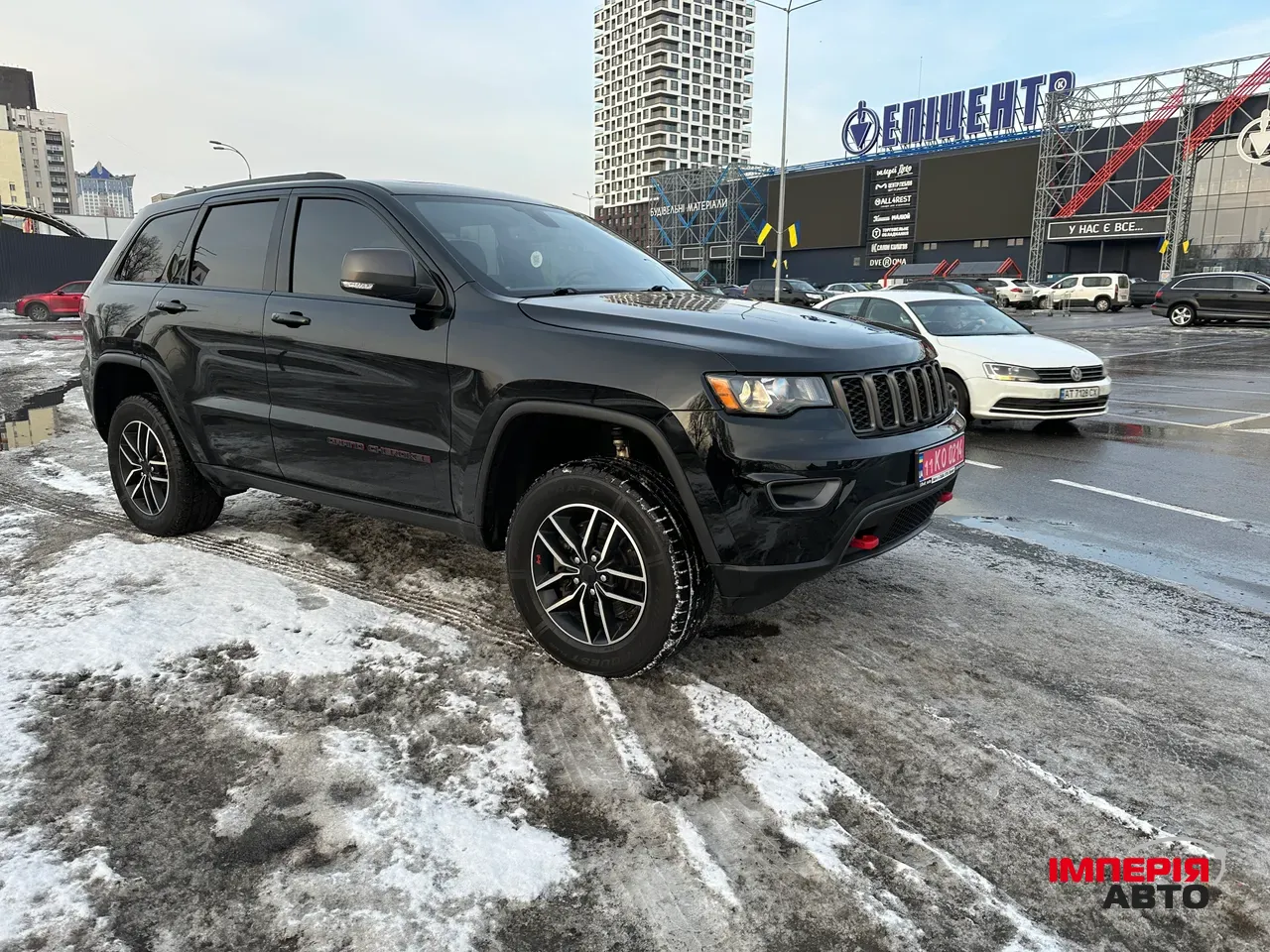 Jeep Grand Cherokee - фото 10
