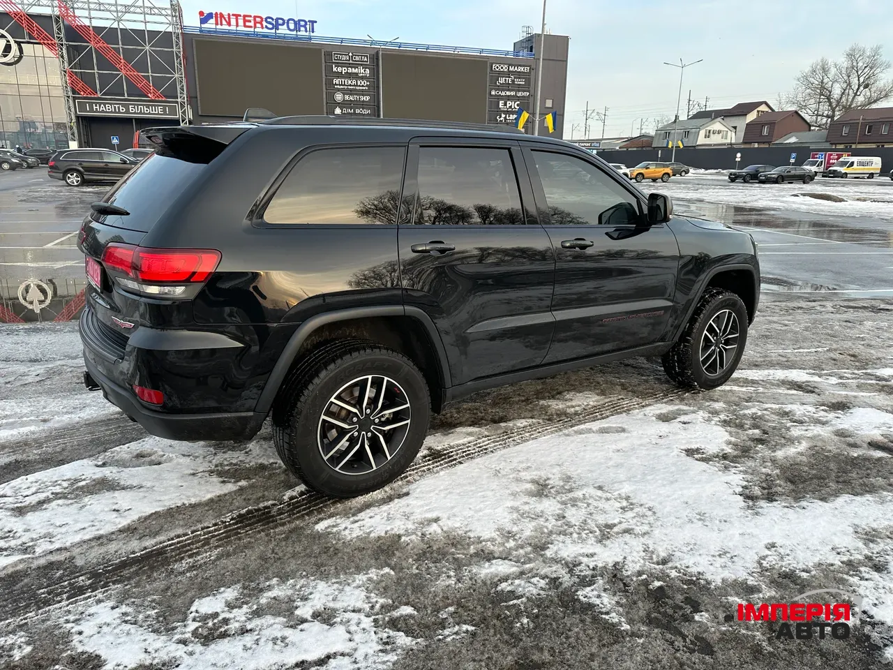 Jeep Grand Cherokee - фото 15