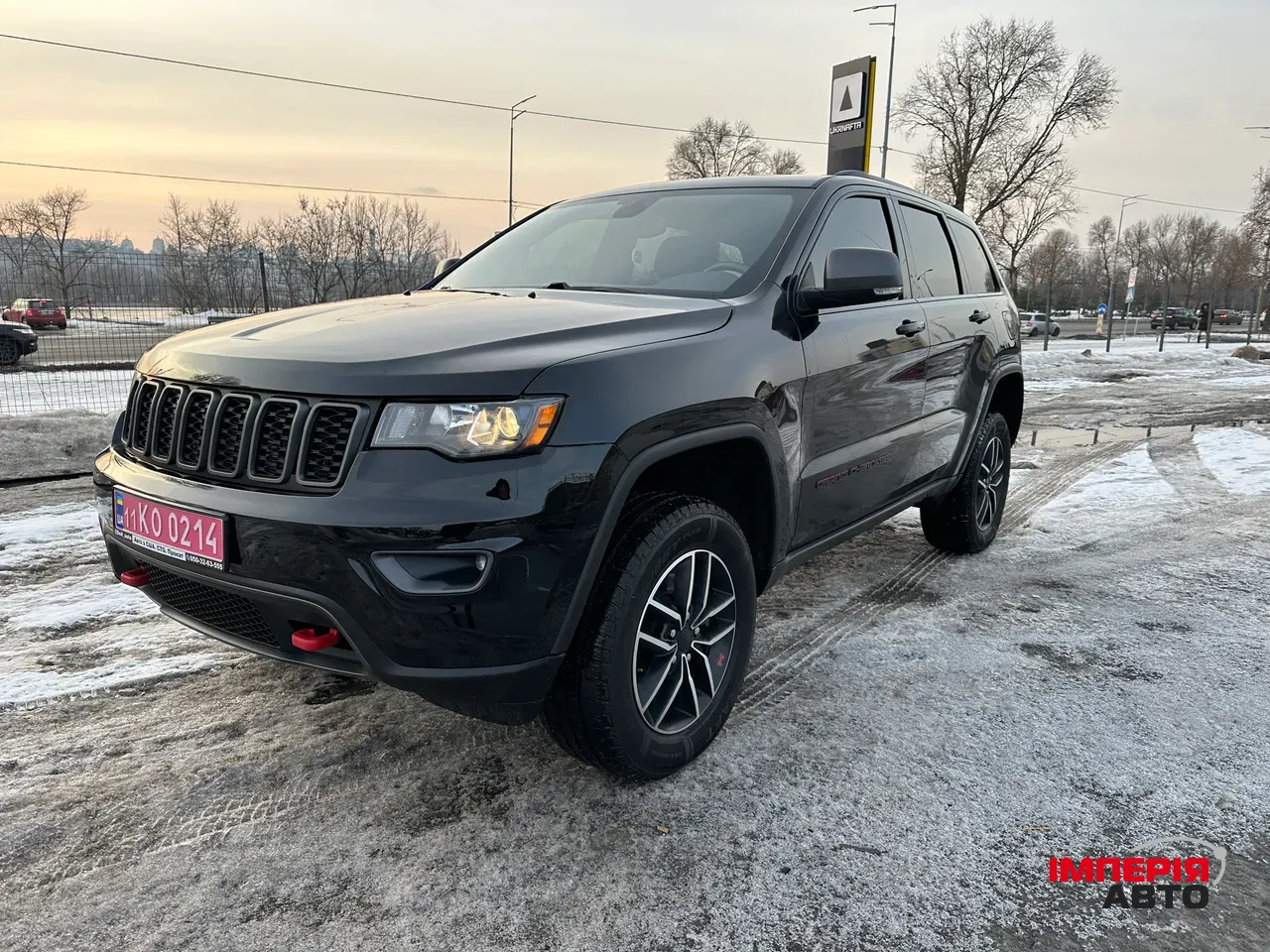 Jeep Grand Cherokee - фото 30