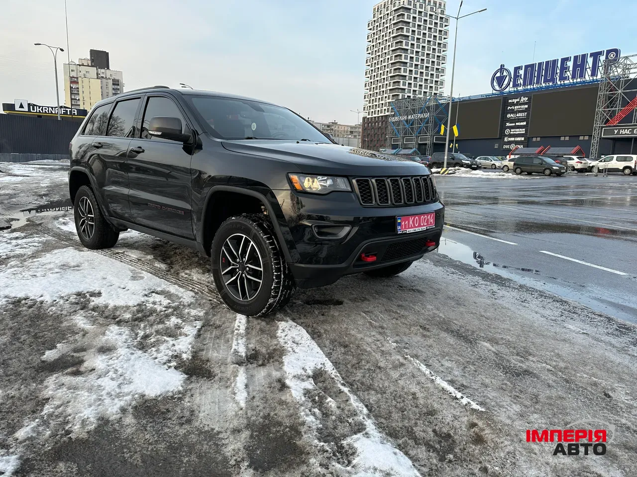 Jeep Grand Cherokee - фото 9