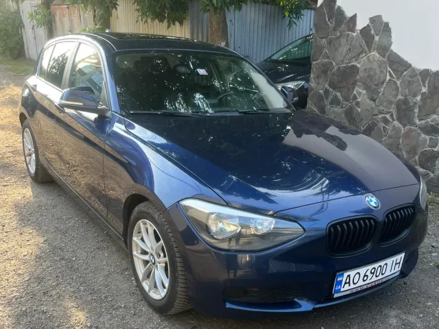 BMW 1 серії - фото 1