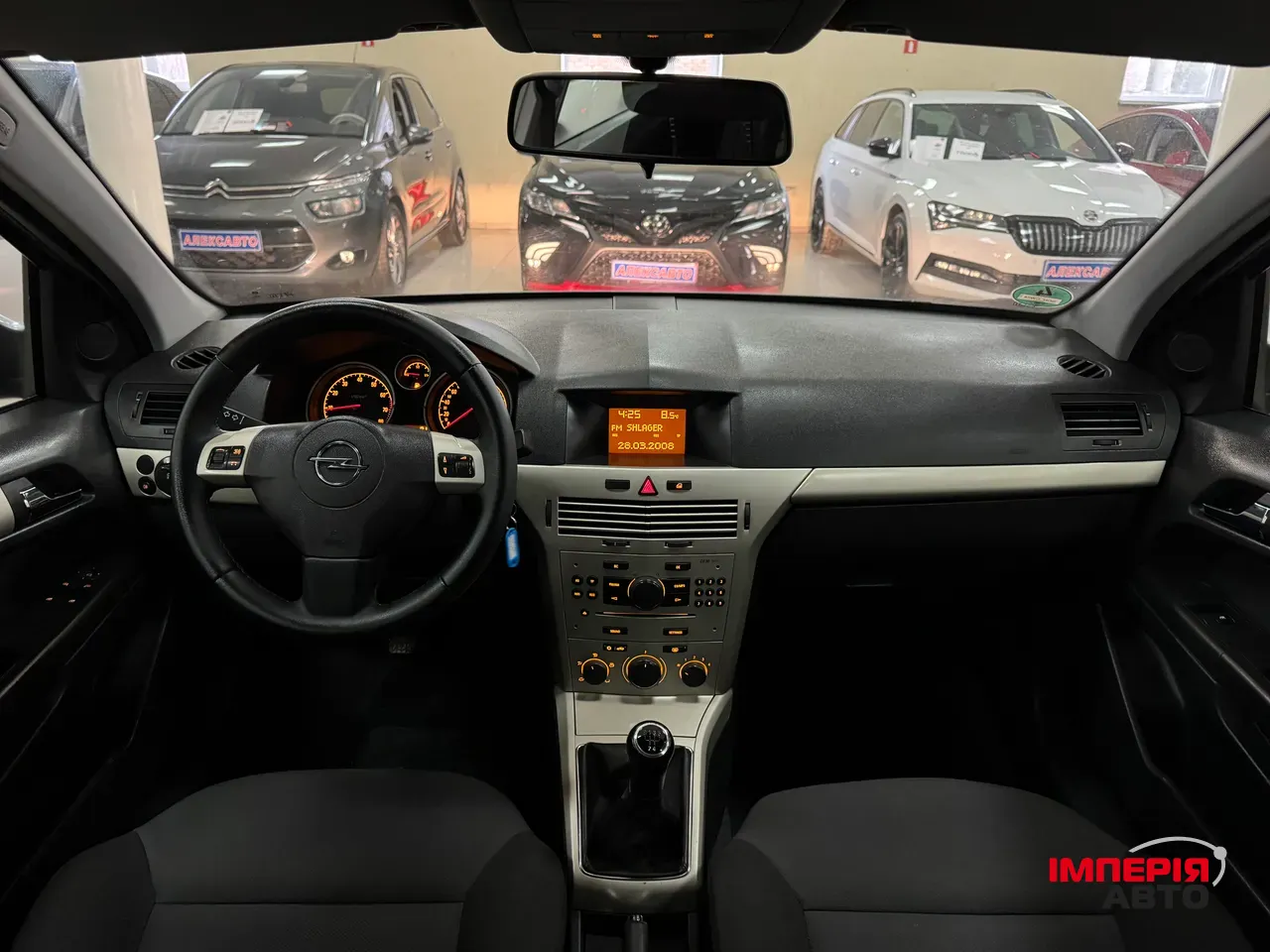 Opel Astra - фото 11