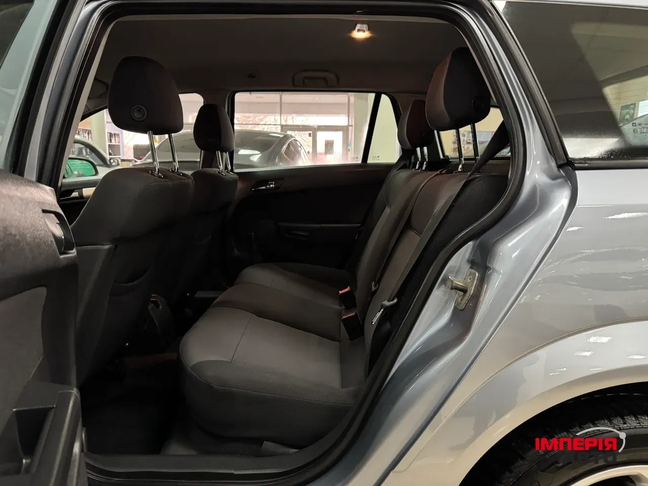 Opel Astra - фото 9