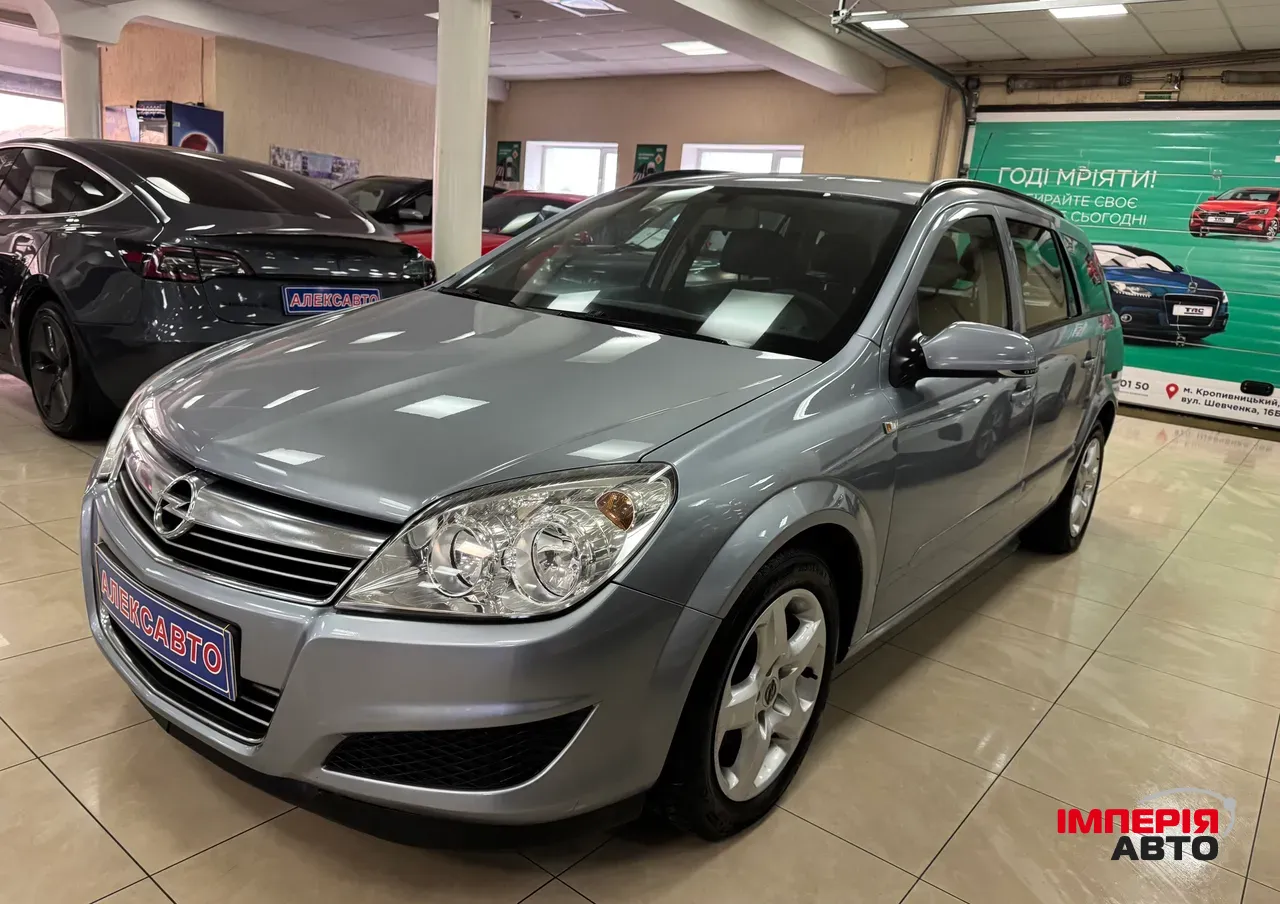 Opel Astra - фото 3