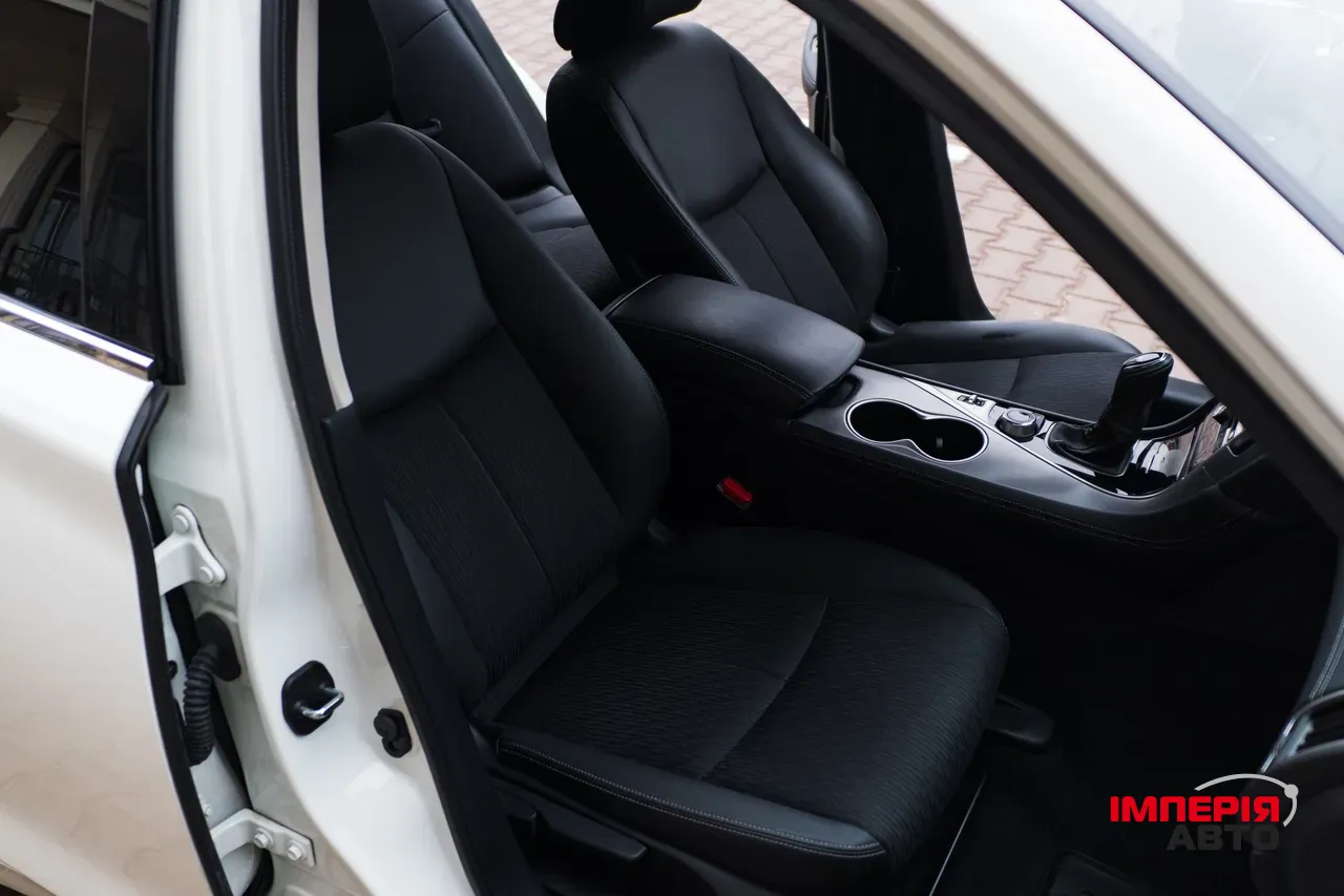 Infiniti Q50 - фото 13