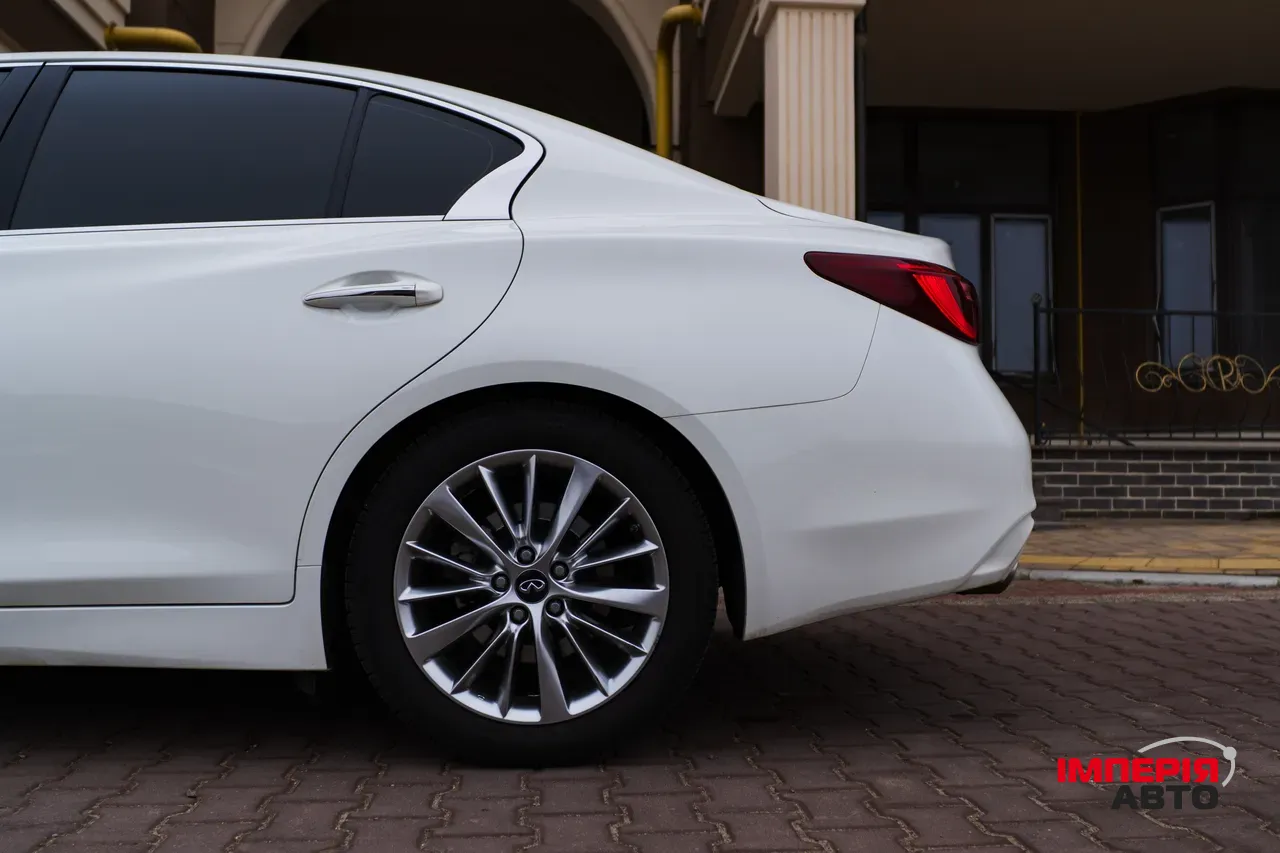 Infiniti Q50 - фото 8