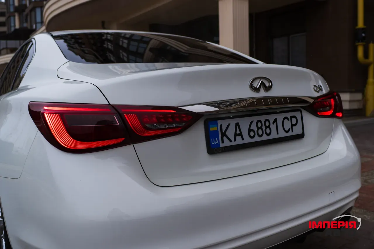 Infiniti Q50 - фото 7