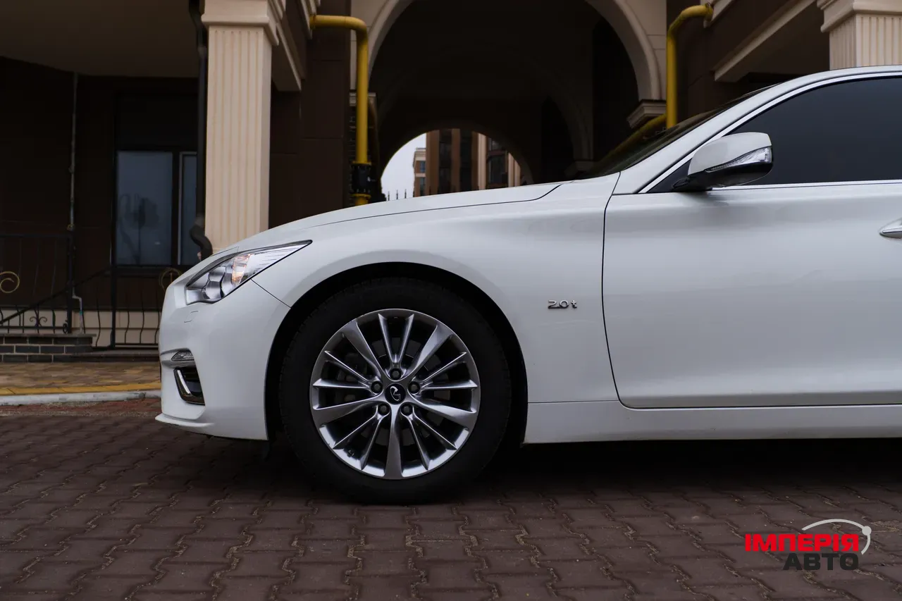 Infiniti Q50 - фото 9