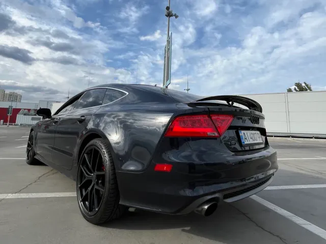 Audi A7 - фото 4