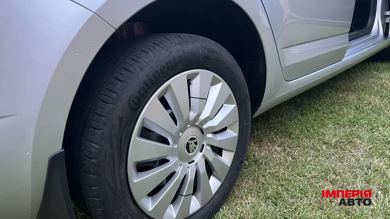 Skoda Octavia - фото 21