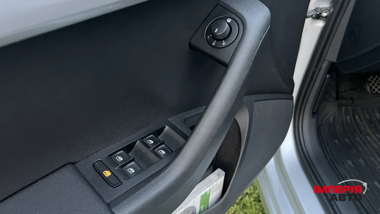 Skoda Octavia - фото 25