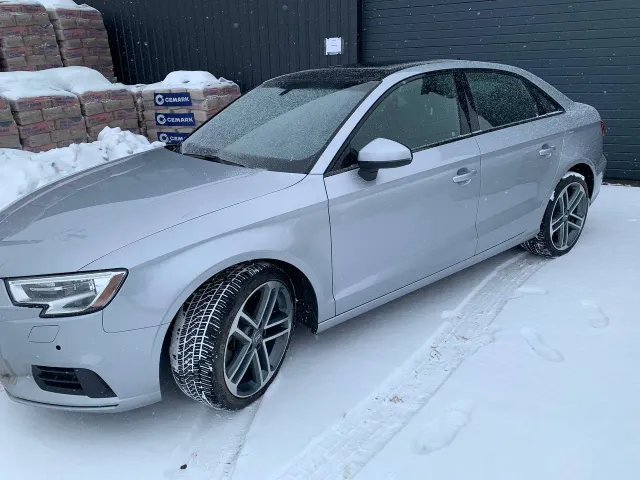 Audi A3 - фото 1