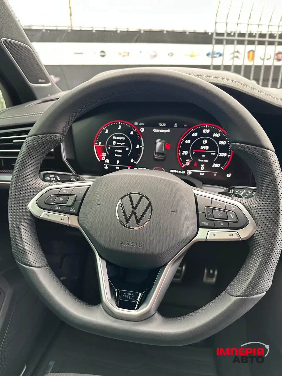 Volkswagen Touareg - фото 22