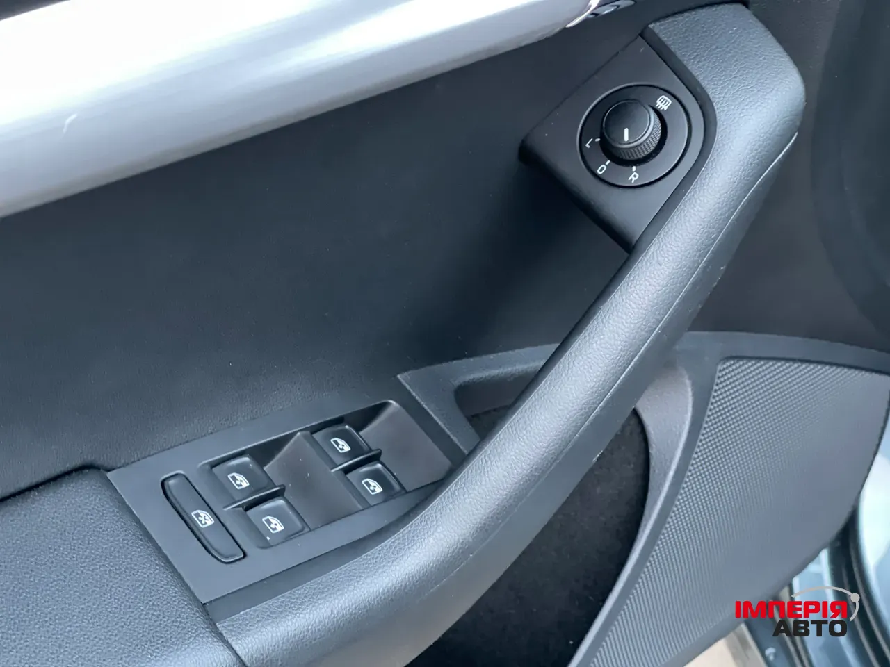 Skoda Octavia - фото 25