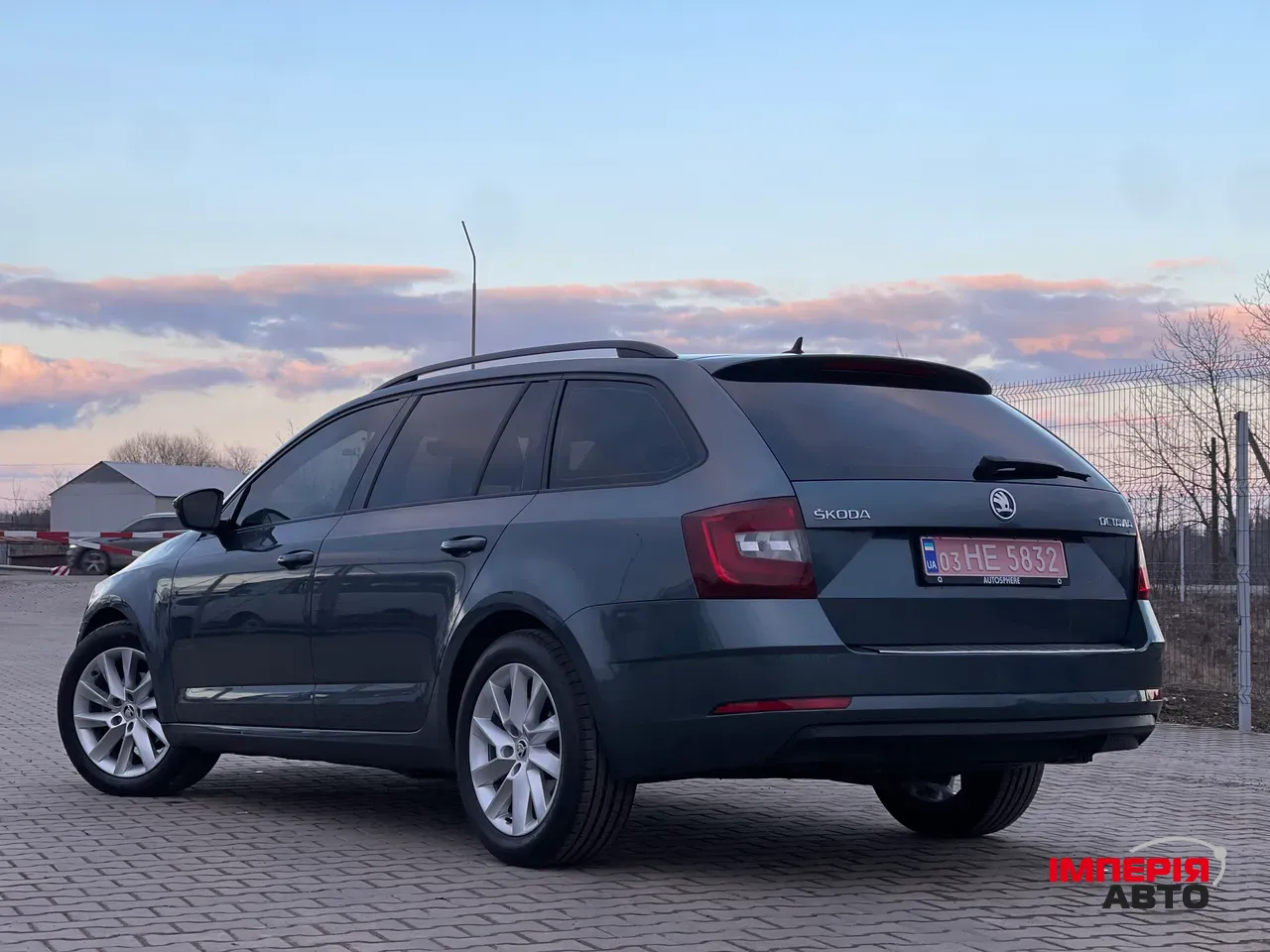 Skoda Octavia - фото 10