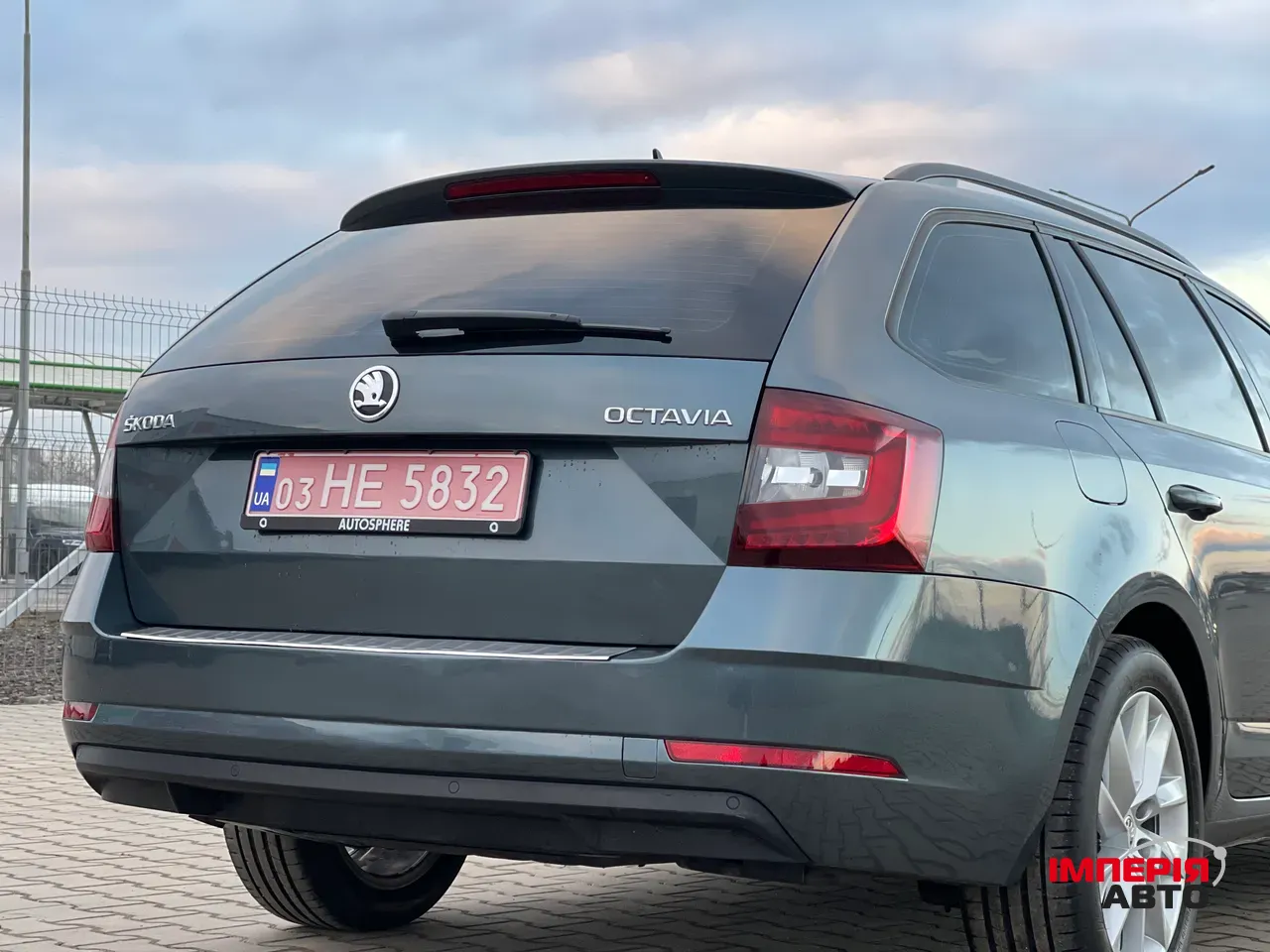 Skoda Octavia - фото 7