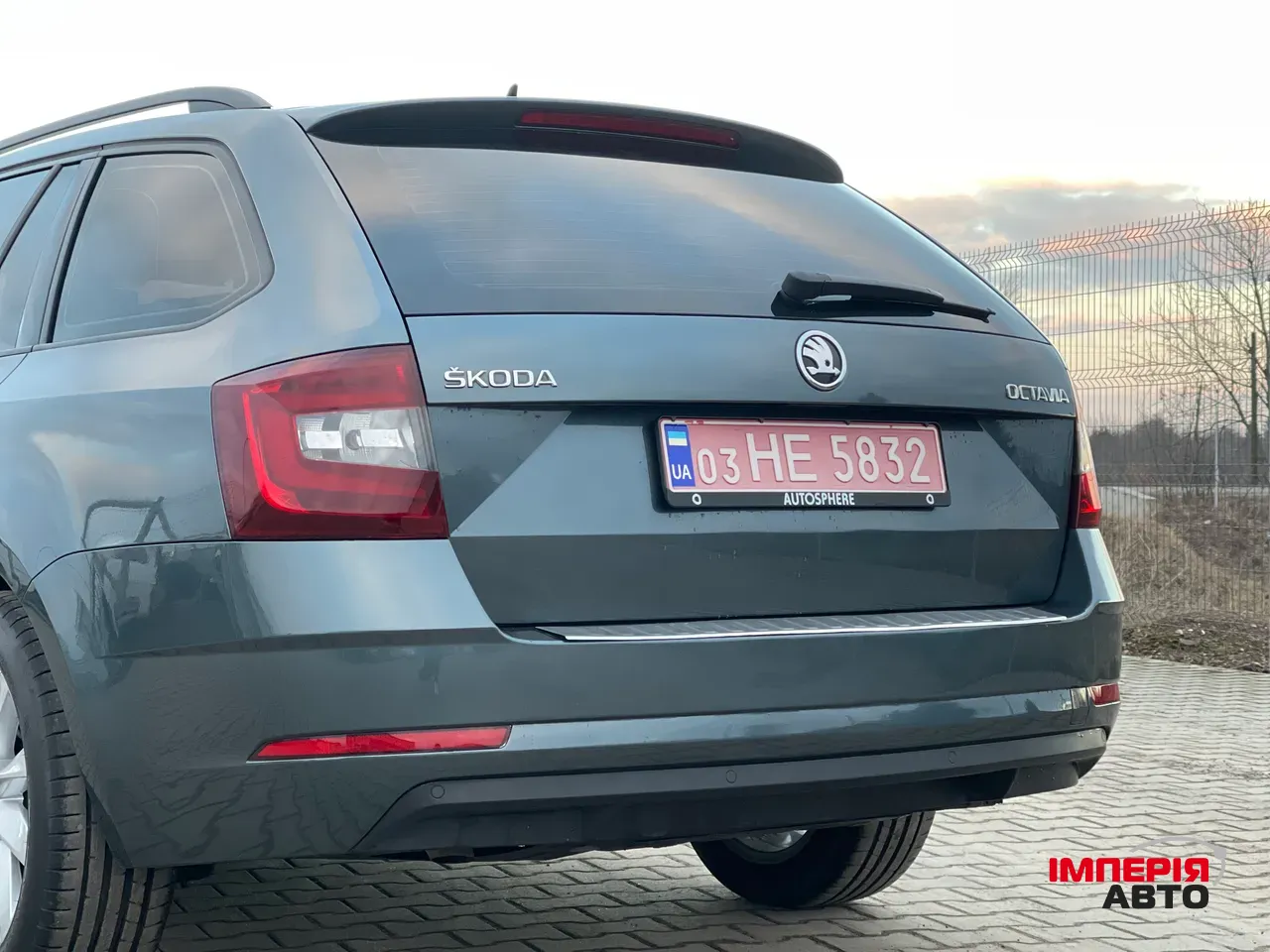 Skoda Octavia - фото 9