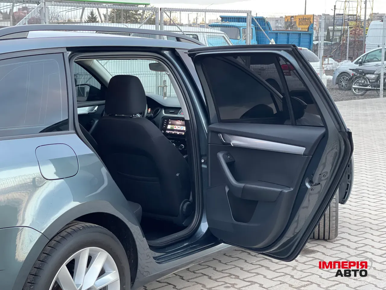 Skoda Octavia - фото 40