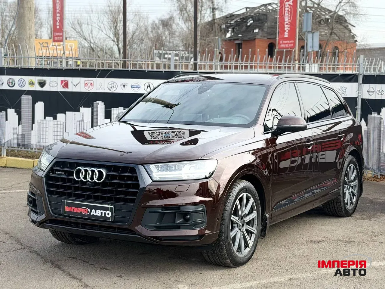 Audi Q7 - фото 1