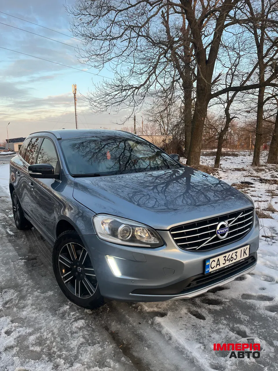 Volvo XC60 - фото 1