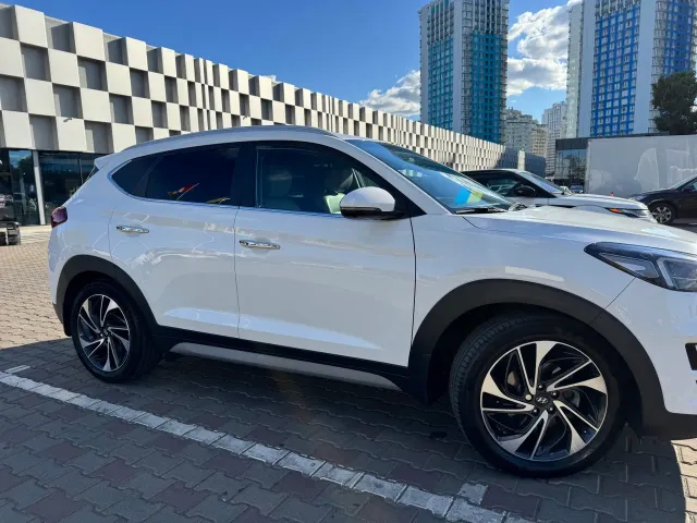 Hyundai Tucson - фото 4