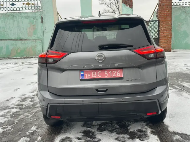 Nissan Rogue - фото 2