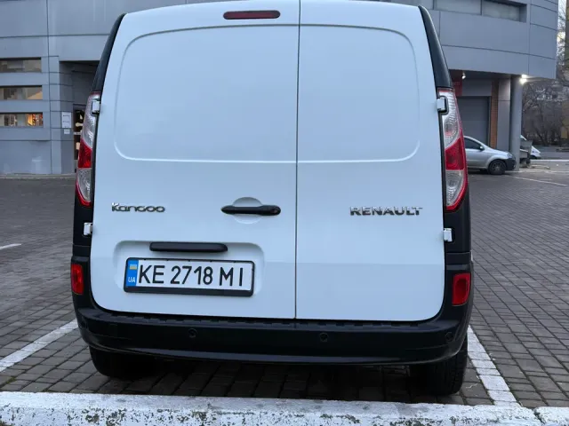Renault Kangoo - фото 4