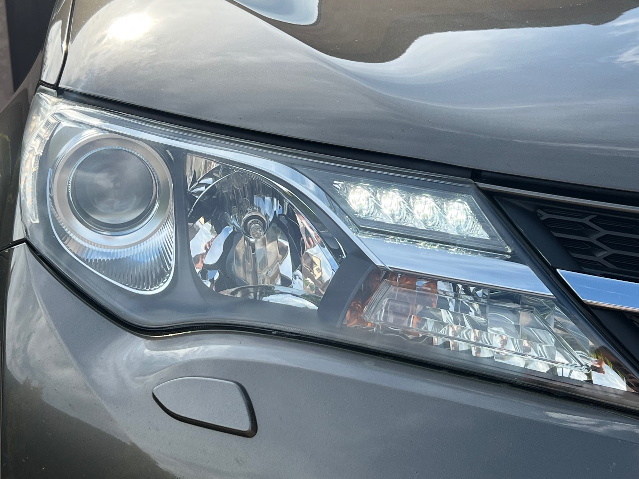 Toyota RAV4 - фото 14