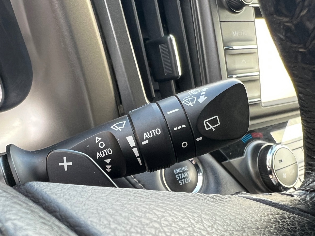 Toyota RAV4 - фото 31